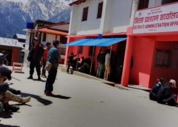 Thousands of unemployed youths in Humla thronging China for work