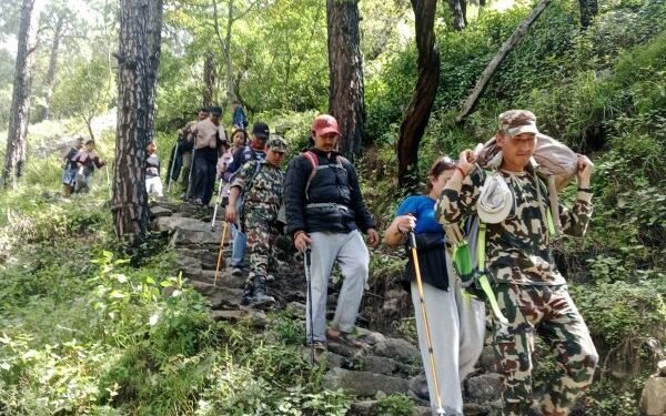 NA rescues 12 trekkers rescued from Gosainkunda