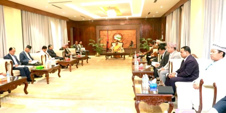 Govt discusses with leaders, wants political atmosphere for March 5 election