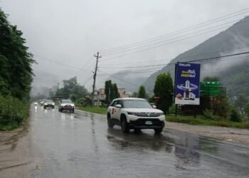 Essential light vehicles allowed to continue to their destinations