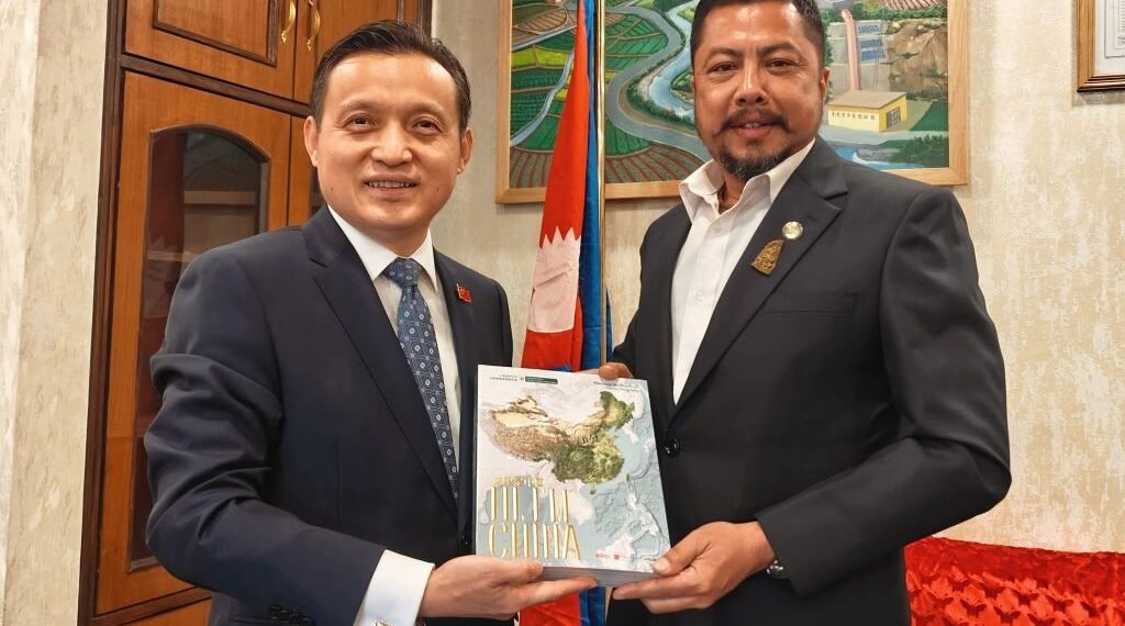 Discussion held on energy cooperation with China and India