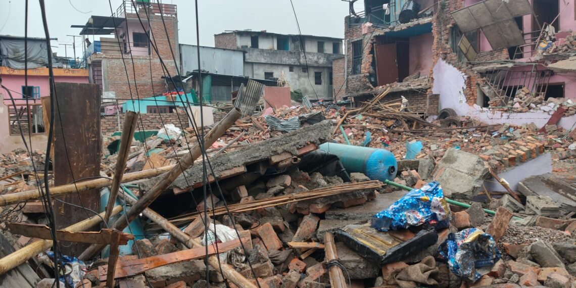 Demolition of illegal huts begins at Manohara