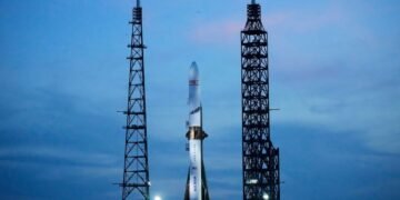 Blue Origin rocket explodes on launch pad