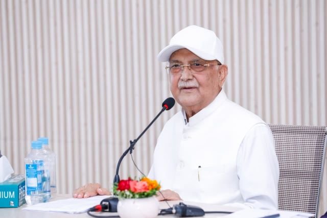 Oli asks UML MPs to raise public voices