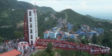 Bhedetar Skywalk emerges as new tourist attraction in Dhankuta
