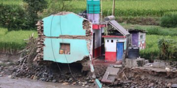 12 persons die in Baglung landslides
