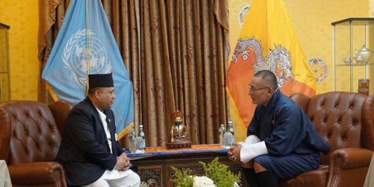 Foreign Minister Khanal meets Bhutanese Prime Minister Tobgay