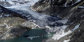 A ‘Treasury of Ice’ goes on show, revealing relics as Swiss glaciers rapidly melt