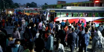 People continue departing Kathmandu Valley for Dashain festival
