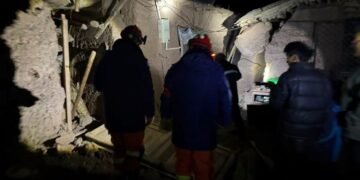At least 16 dead in Tibet quake: China state media